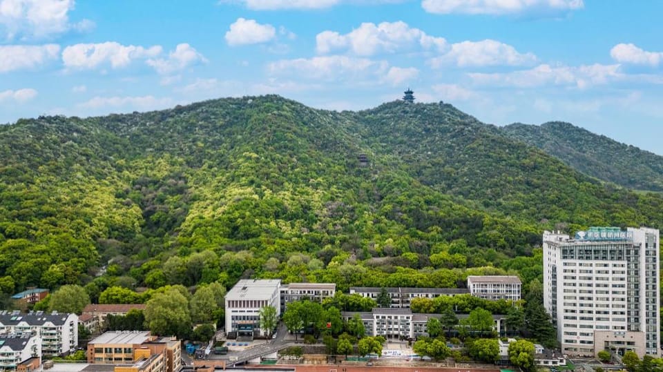 Rezen Brook Hotel Banshan Tumor Hospital Hotel in Hangzhou