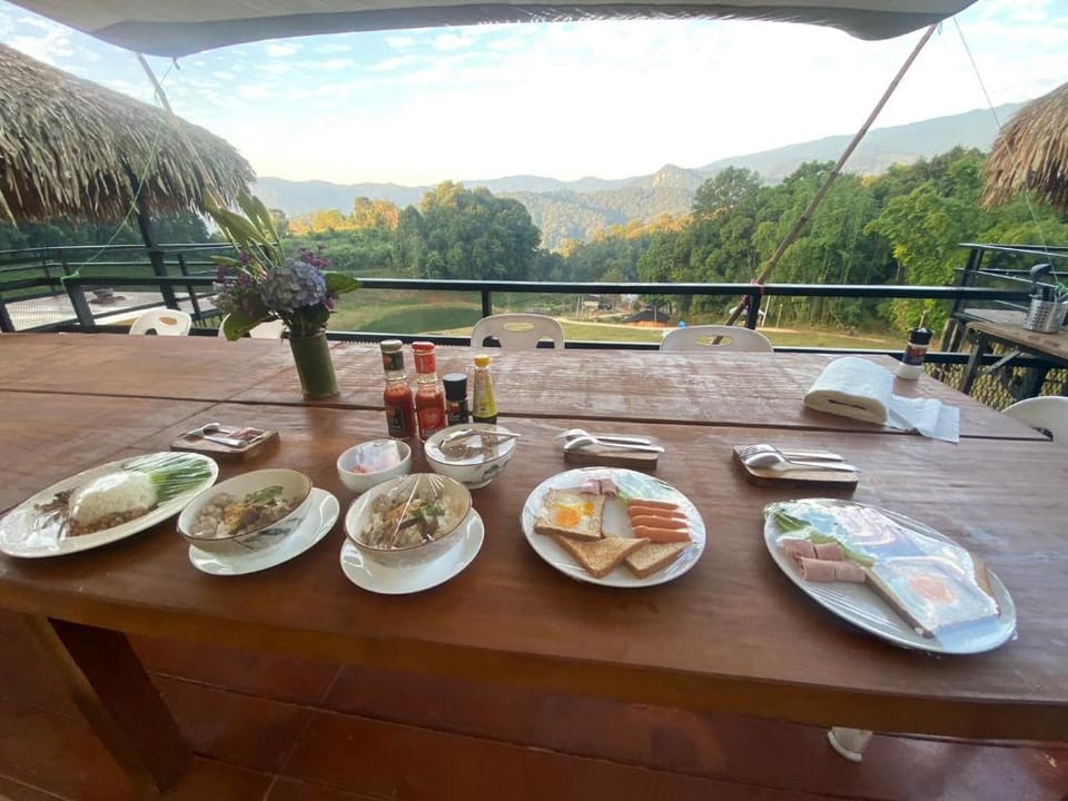 DAE LOR PU 1  บ้านไม้ 1 Vacation rental in Thailand