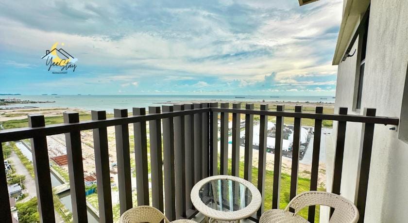 SeaView PoolView CityView BaliResidence Video game 5minJonker Vacation rental in Malacca