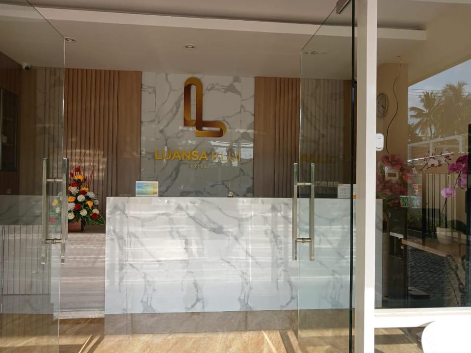 Hotel luansa Klui Hotel in Batu Layar