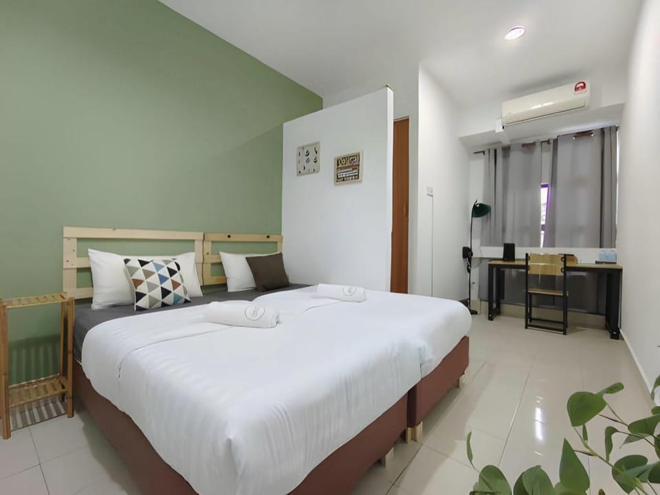 Suite Us Guesthouse @ Kubang Kerian Hotel in Malaysia