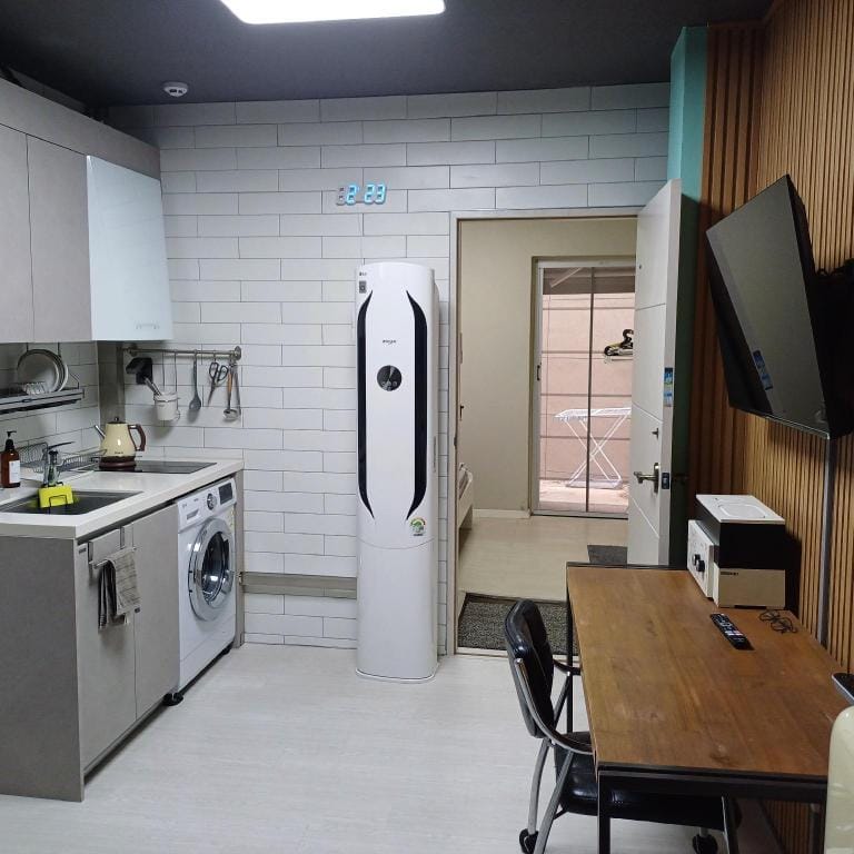 urban studio Jongno Vacation rental in Seoul
