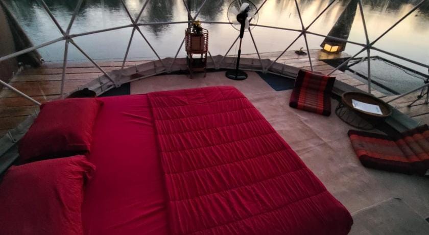 Fandee Island - Tad Lo - Bolaven Loop Pakse Hotel in Laos