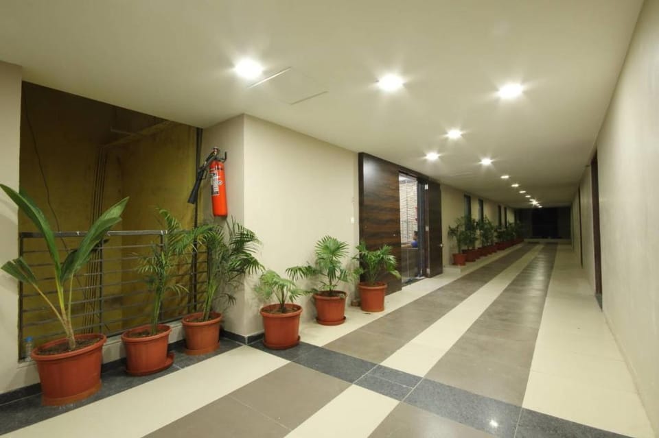 HOTEL SHREE GOPAL RESIDENCY Hotel in Ahmedabad