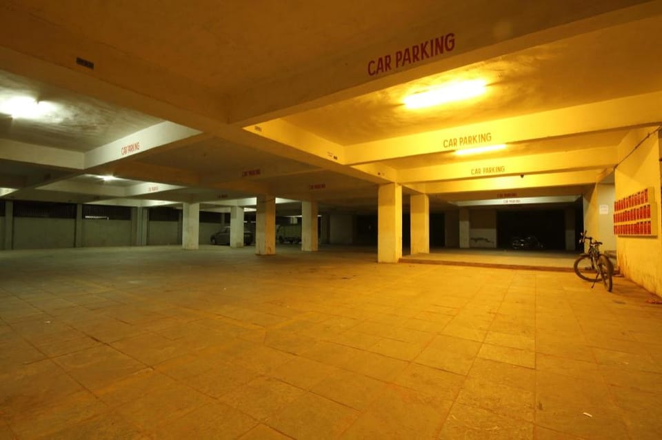 HOTEL SHREE GOPAL RESIDENCY Hotel in Ahmedabad