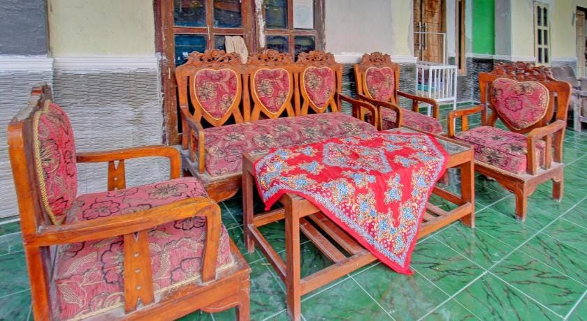 Hotel O Penginapan 3 Bersaudara Near Pasar Sengkol Hotel in Pujut