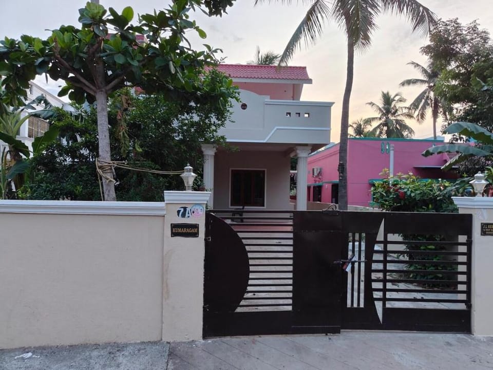 J L home stay Vacation rental in Chennai
