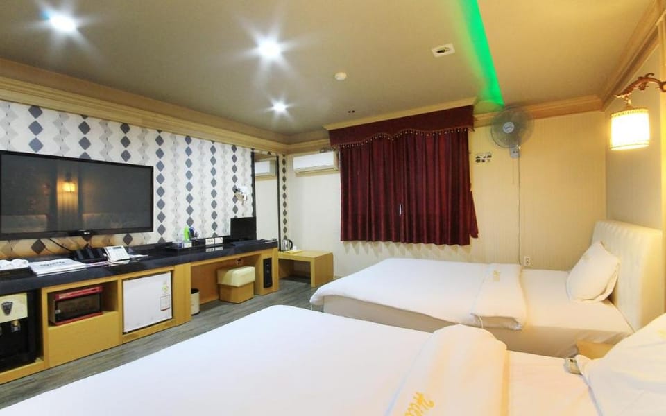 Gwangju Hanam Hill Hotel in South Korea