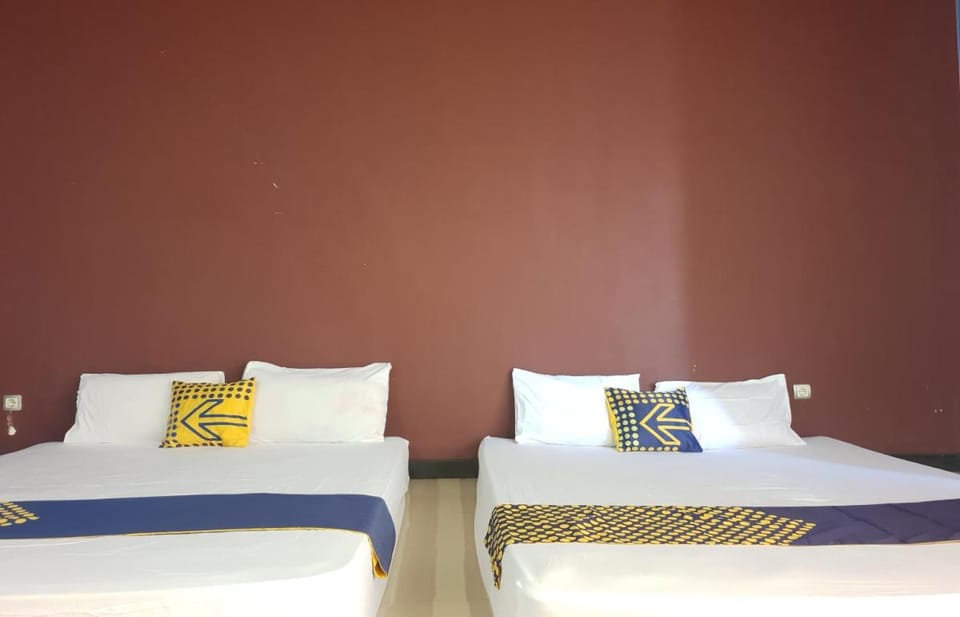 OYO Life 92842 Homestay Balearjosari Hotel in East Java