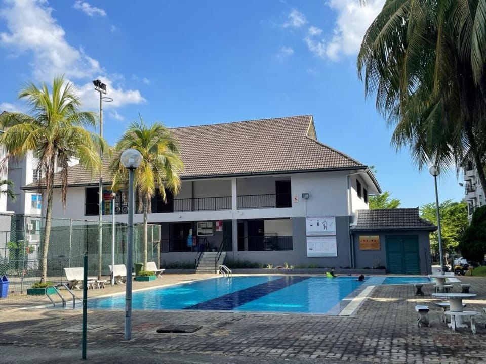 Temek Rest House Apartment in Subang Jaya