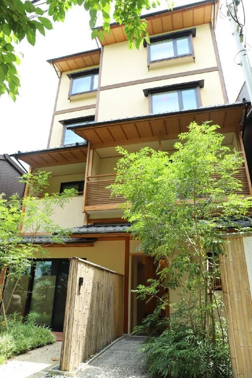 Kyoto Hatsune Twin Room with Bathroom Room 101 Apartment in Kyoto