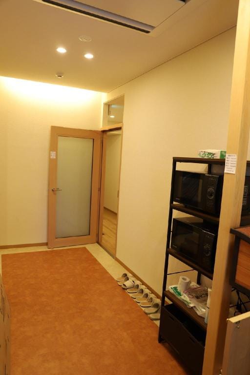 Kyoto Hatsune Twin Room with Bathroom Room 101 Apartment in Kyoto