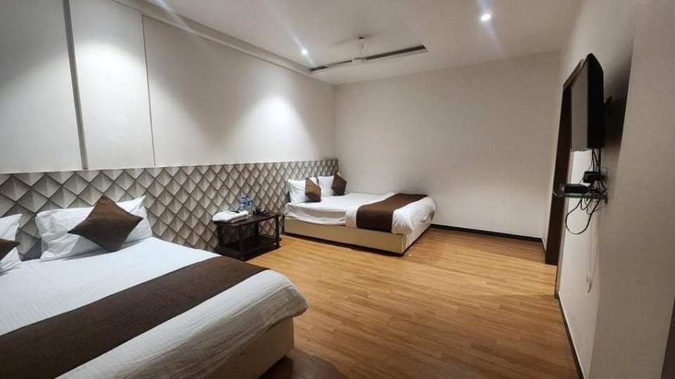 Hotel Priyanjali Hotel in India