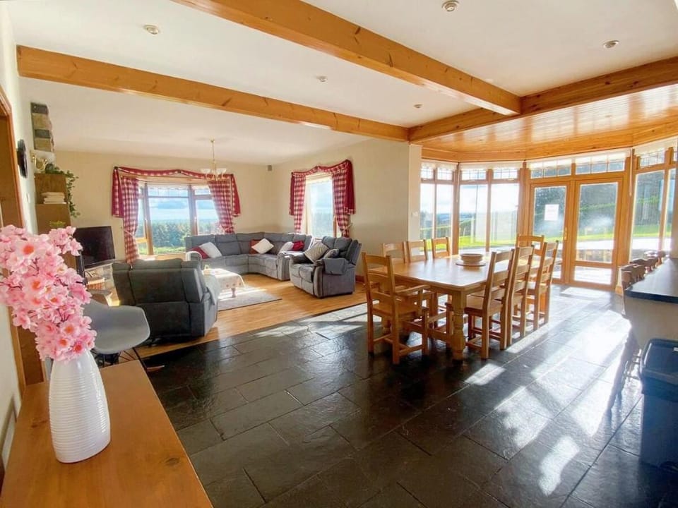Tour House: A Country Escape Set in Natures Beauty Vacation rental in County Waterford