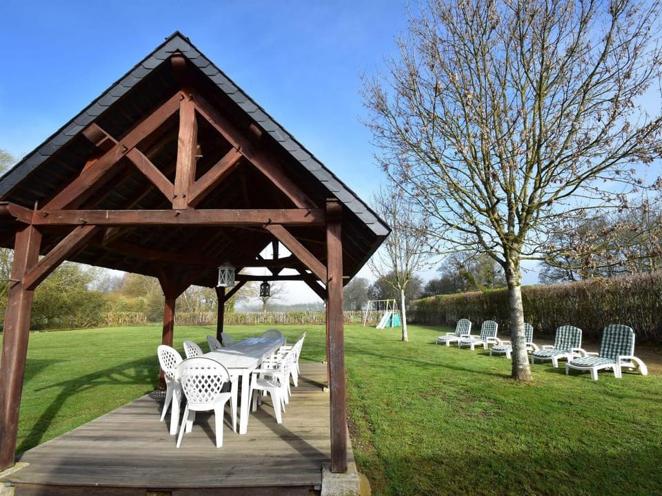 Luxurious Mansion in Verneuil with Whirlpool Vacation rental in Bourgogne-Franche-Comté