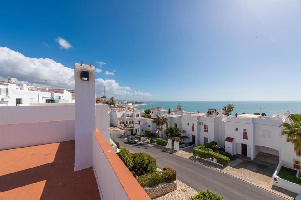 Villa Lili in Albufeira Apartment in Guia