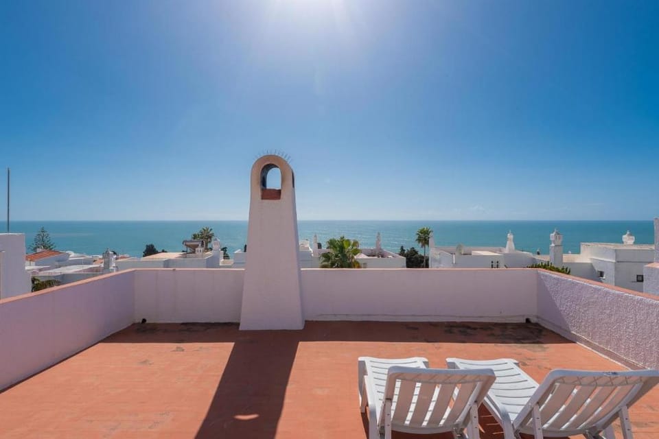 Villa Lili in Albufeira Apartment in Guia