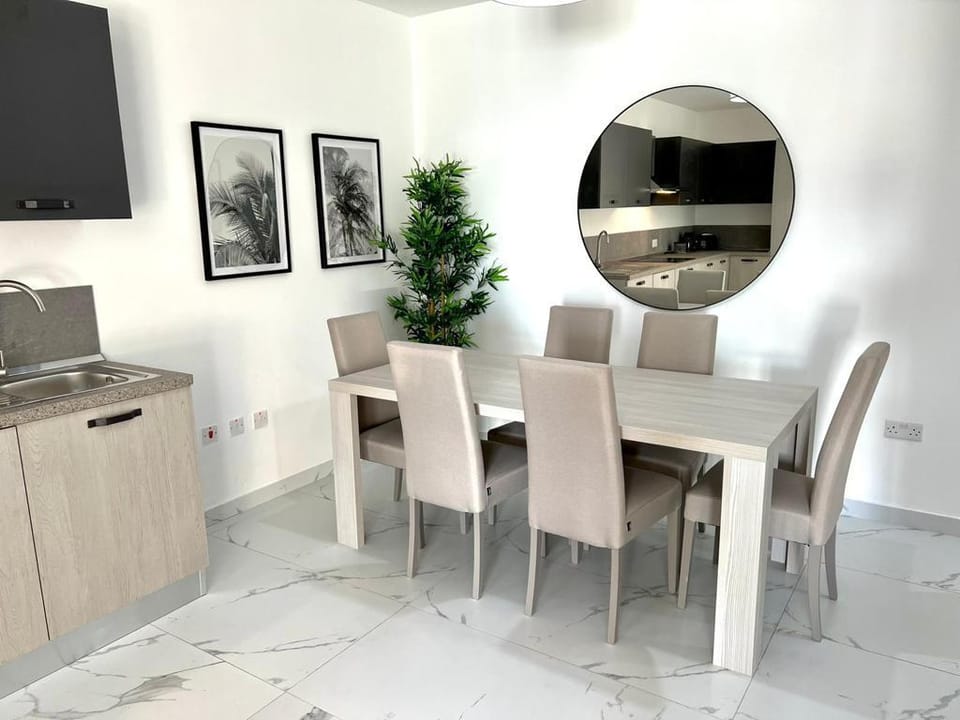 Wish Malta Apartments - Apartment White Apartment in Sliema