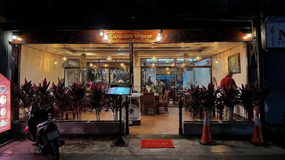 Relaxing at Jomtien Beach, Free WiFi & Utilities Vacation rental in Pattaya City
