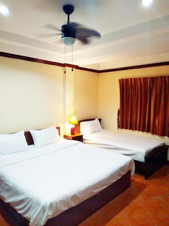 Jomtien Beach Apartments Apartment in Pattaya City