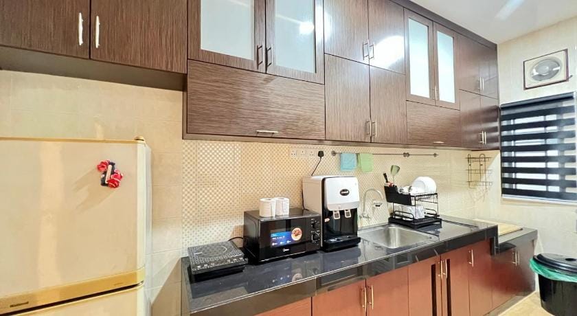 Yolo 10PAX CentralTown in AirPutih, PS4, Netflix Vacation rental in Pahang, Malaysia
