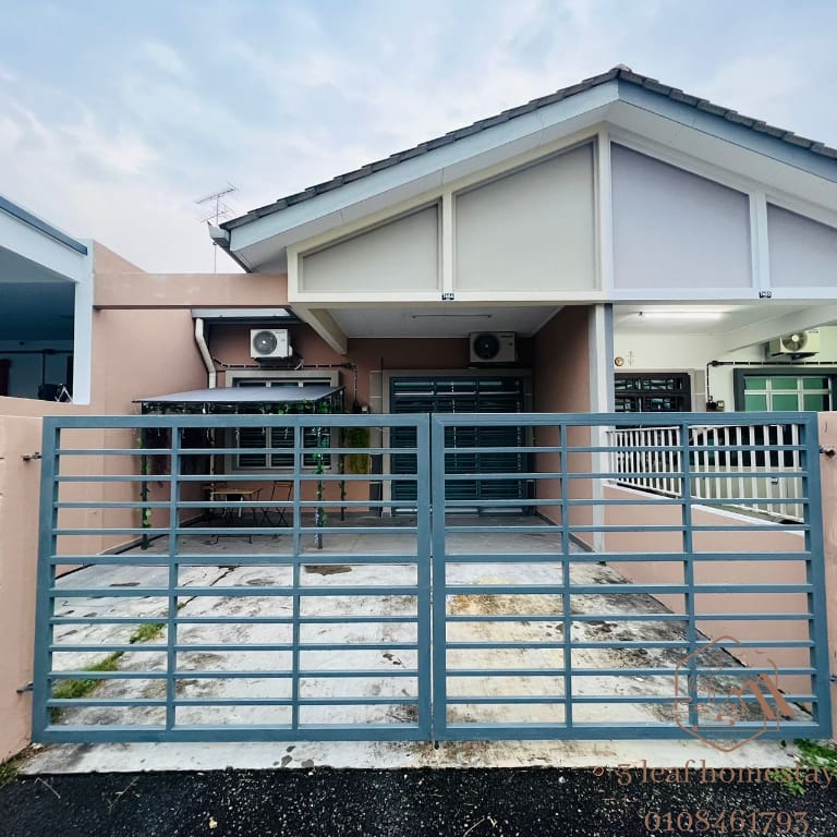 Kulai 3BR Landed House Indahpura  near JPO  Vacation rental in Johor
