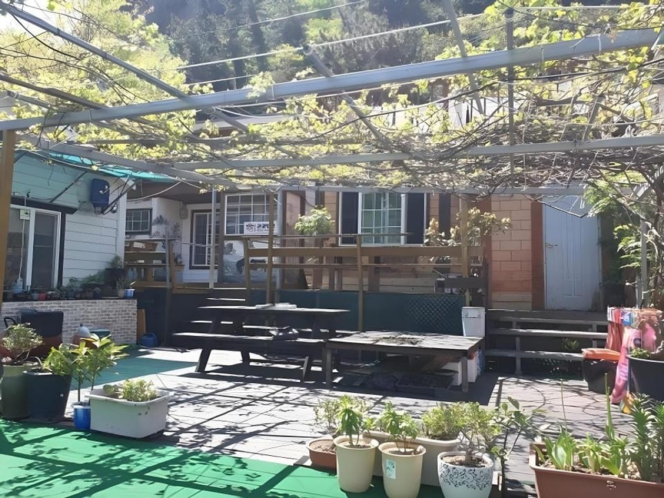 Haeoreum Gwangwang Pension Bed and Breakfast in South Korea