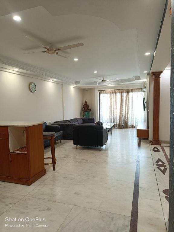 BnBBuddy Connaught Place Elegant 3 BHK plus Study Vacation rental in New Delhi