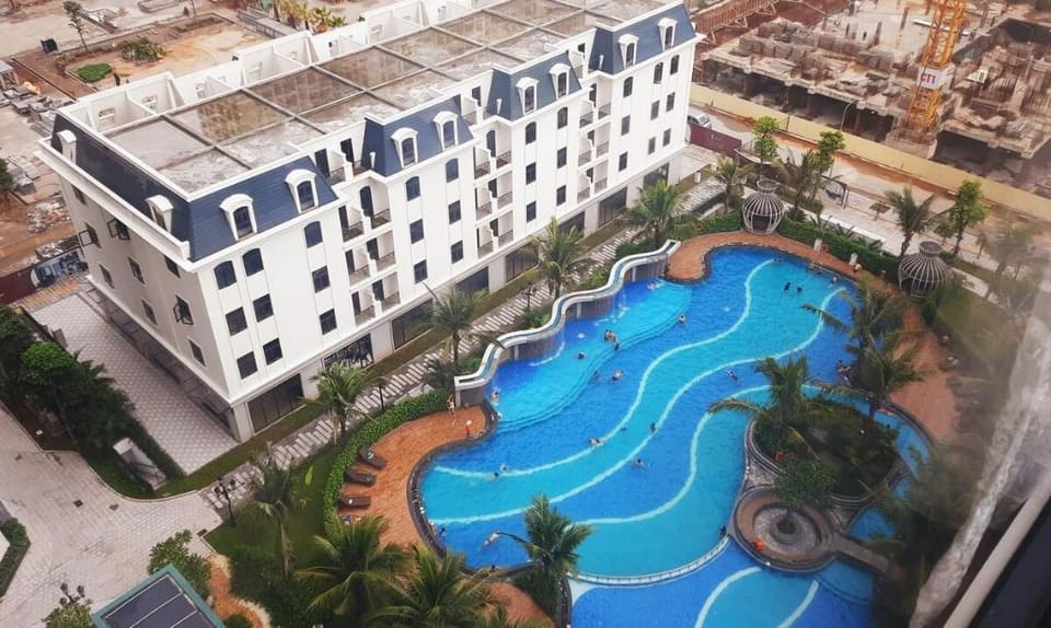 TK1. *03 - 2N Luxury Tonkin, Vinhomes Smart City Apartment in Laos