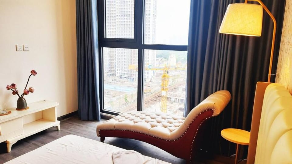 TK1. *03 - 2N Luxury Tonkin, Vinhomes Smart City Apartment in Laos