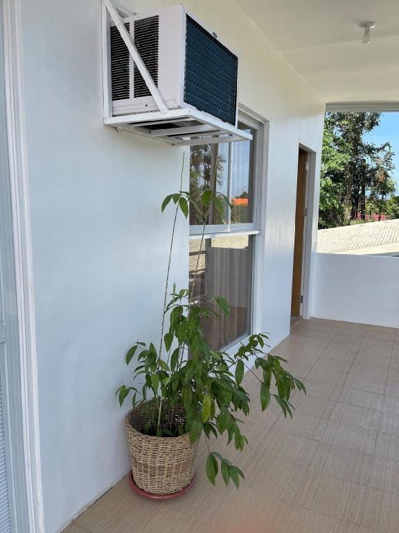 E Elbi Hygge House Near UPLB Apartment in Calabarzon