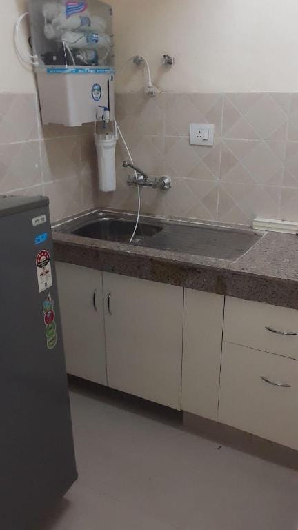 516 Furnished Entire Qhome Studio Apartment in Noida
