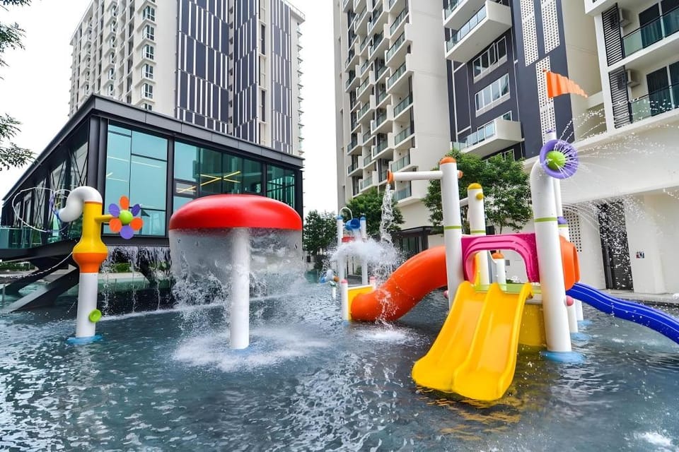 TheShoreLuxury 3BR 9Pax 5MinsJonker DirectShopping Hotel in Malacca