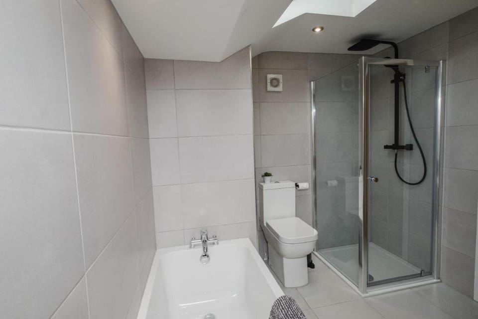 Swan House Vacation rental in Oldham District