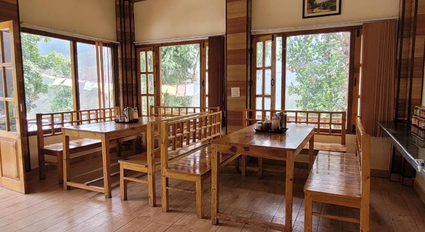 Myrica Cottages Near Kainchi Dham Bhowali Nainital Hotel in Uttarakhand