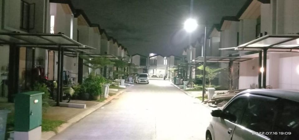 Waterfront Estate 3BR FREE Wi-Fi Vacation rental in West Java