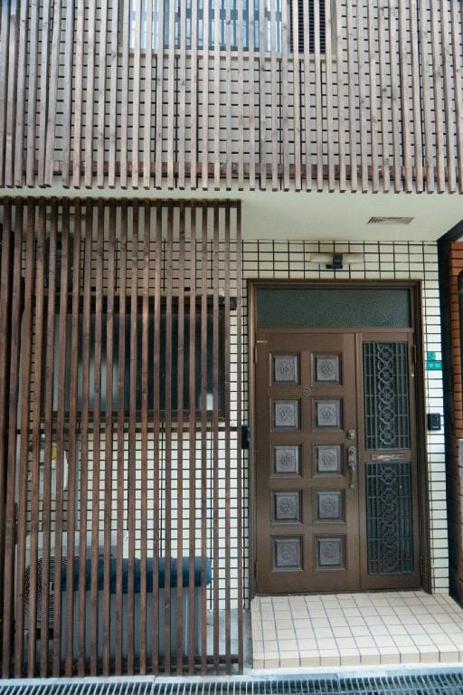 Osaka Tsuruhashi 9min 3 stop to Namba 6ppl House Vacation rental in Osaka