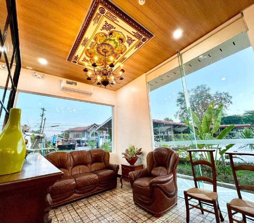 E&R Airport Hotel Bed and Breakfast in Dumaguete
