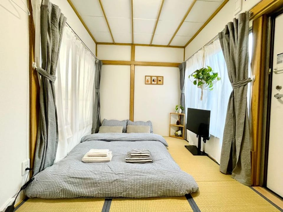 SHINKOENJI  Apartment in Japan