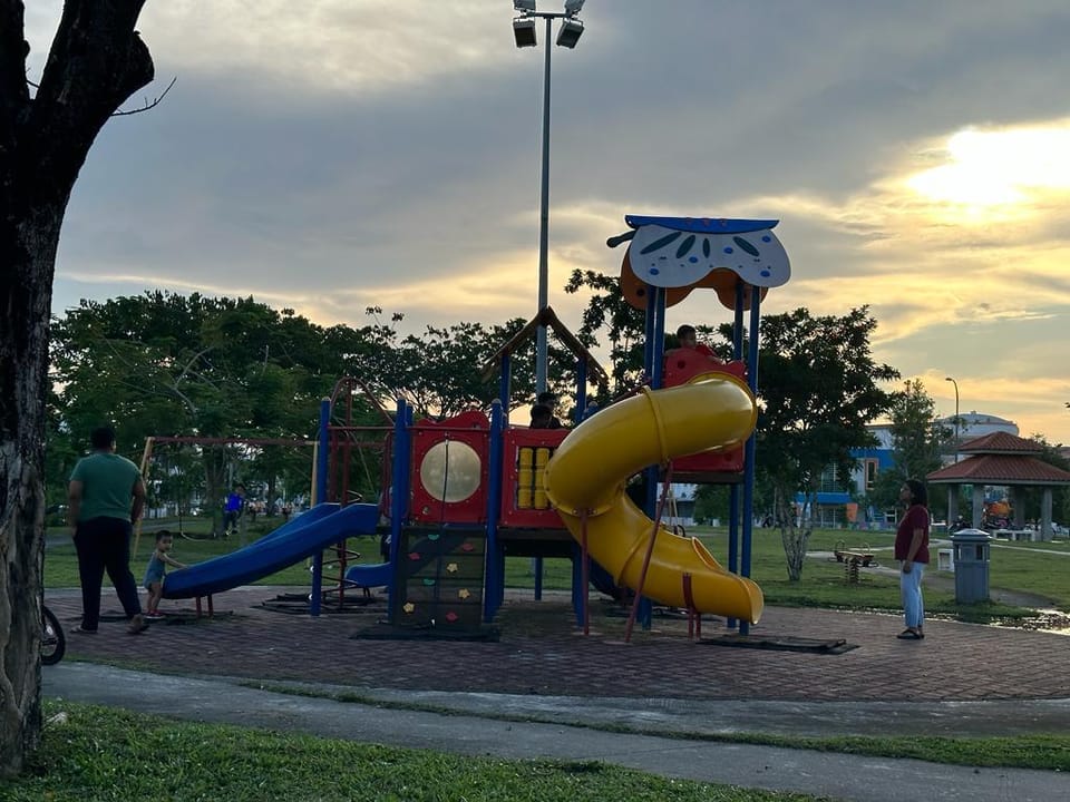 Sky Homestay 2 Storey, Hijayu  3d, Seremban Vacation rental in Port Dickson
