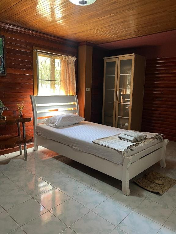 Taitam-D Homestay ไททำดี โฮมสเตย์ (แบบไทยล้านนา) Vacation rental in Cambodia