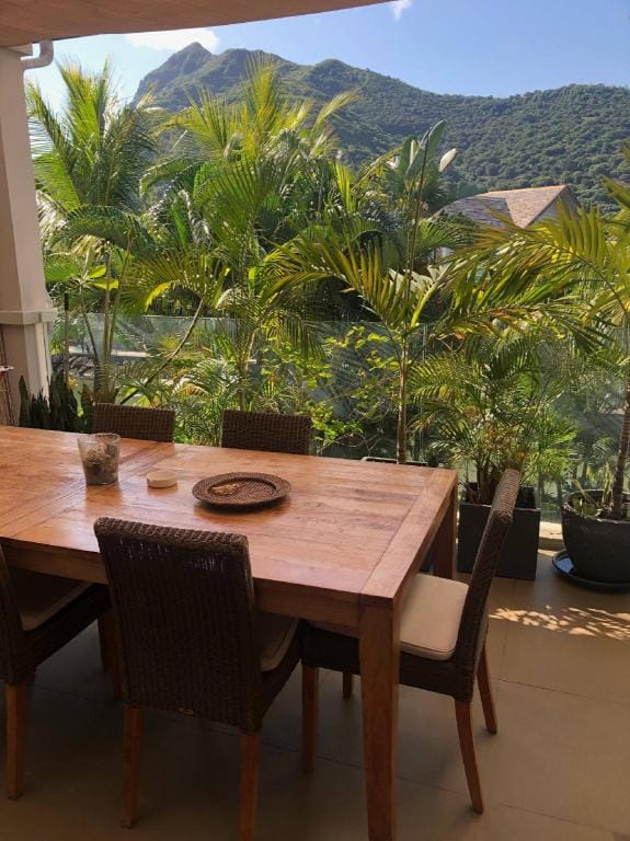 Appartement De Charme, West Island, Rivire Noire Apartment in Rivière Noire District, Mauritius