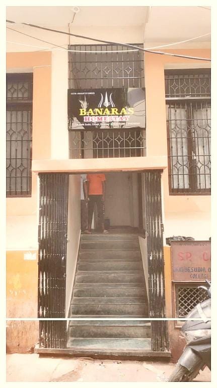 Goroomgo Banaras Homestay Varanasi Vacation rental in Varanasi