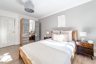 The Brixton Collection Vacation rental in London