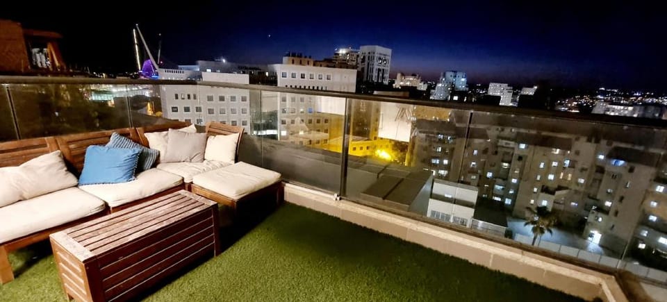 Stay at the Highest Location in Jerusalem Apartment in Jerusalem