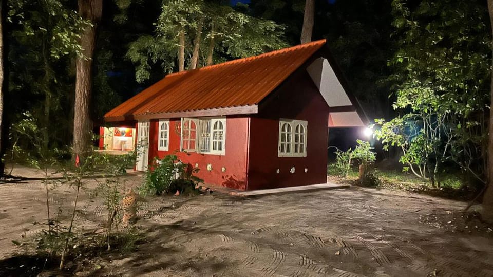 Narai - Homestay in Thapthan Hotel in Thailand
