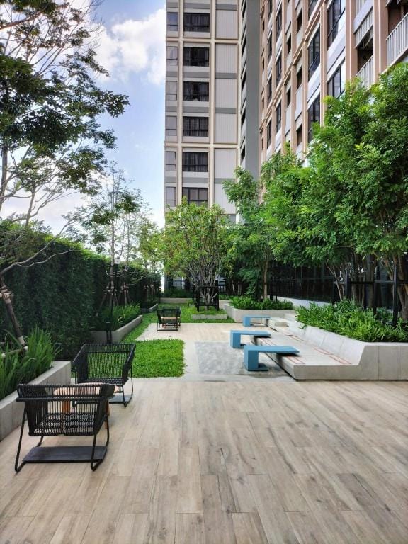 Luxury 30th floor 2 BR condo with Rooftop Pool Apartment in Laos