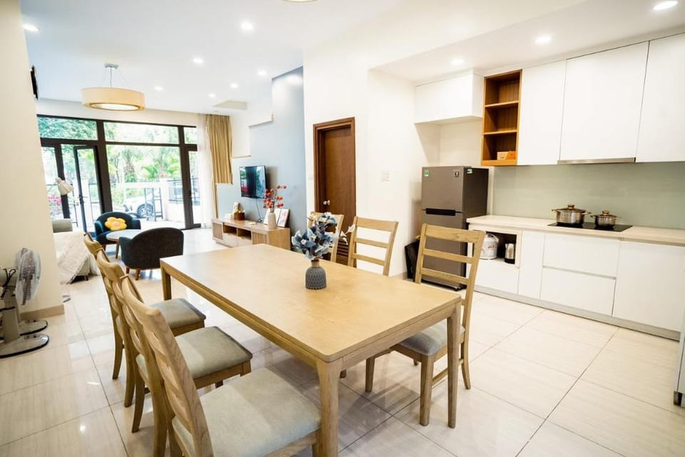 Green Pearl Royal Lotus Apartment in Laos