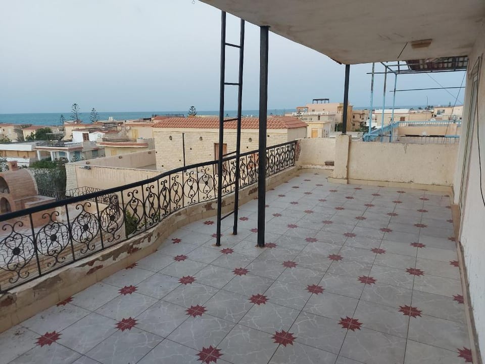 فيلا بحرى خامس صف من البحر دورين اول وثاني علوى Apartment in Egypt
