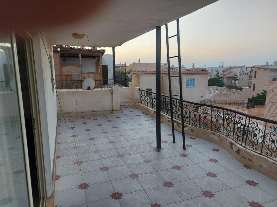 فيلا بحرى خامس صف من البحر دورين اول وثاني علوى Apartment in Egypt